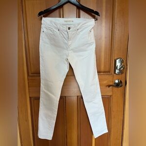 Levi’s 311 shaping skinny white jeans